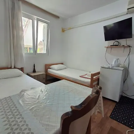 Sveti Stefan Family Budva